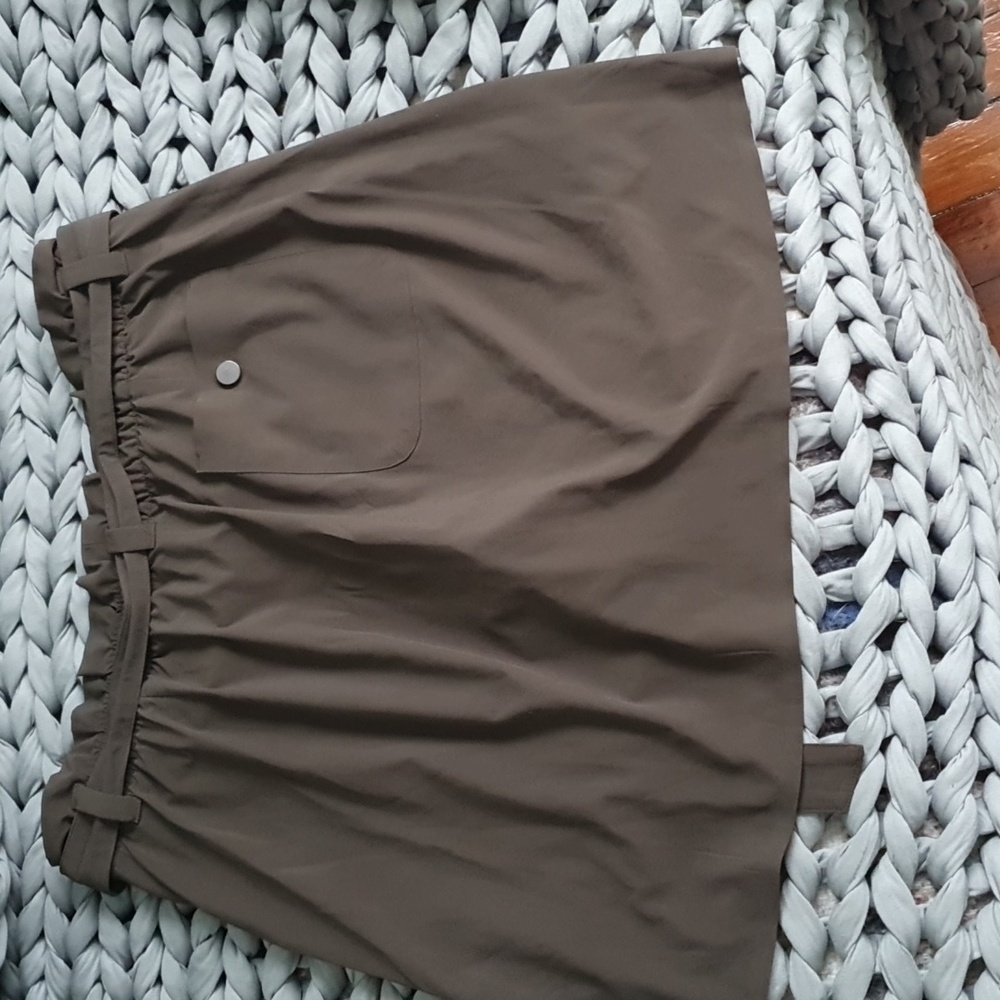 EUC Athleta pull-on skort, size 14 tall - Picture 2 of 7